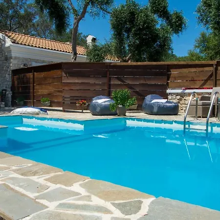 Paxoblue Junior With Private Pool 아파트